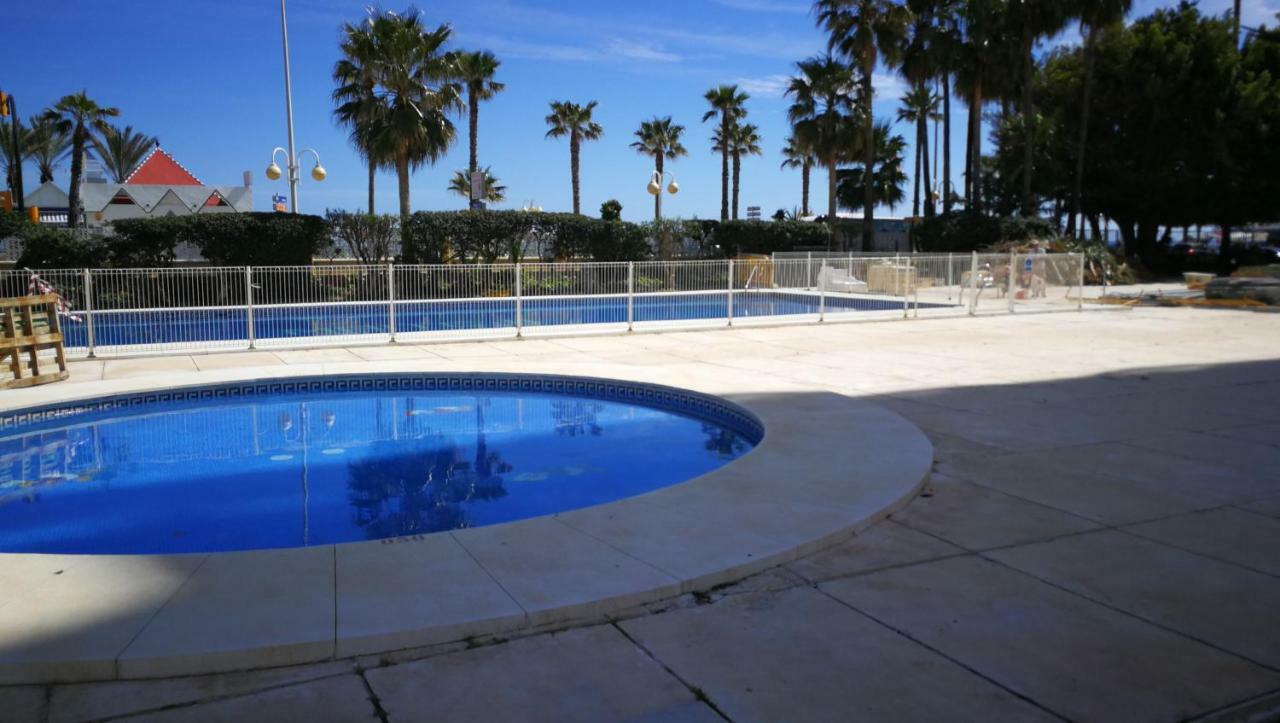 Benalmadena ,Apartamento-Estudio Primera Linea De Playa Exterior photo