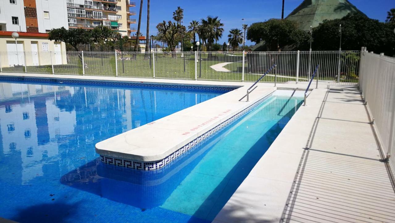 Benalmadena ,Apartamento-Estudio Primera Linea De Playa Exterior photo