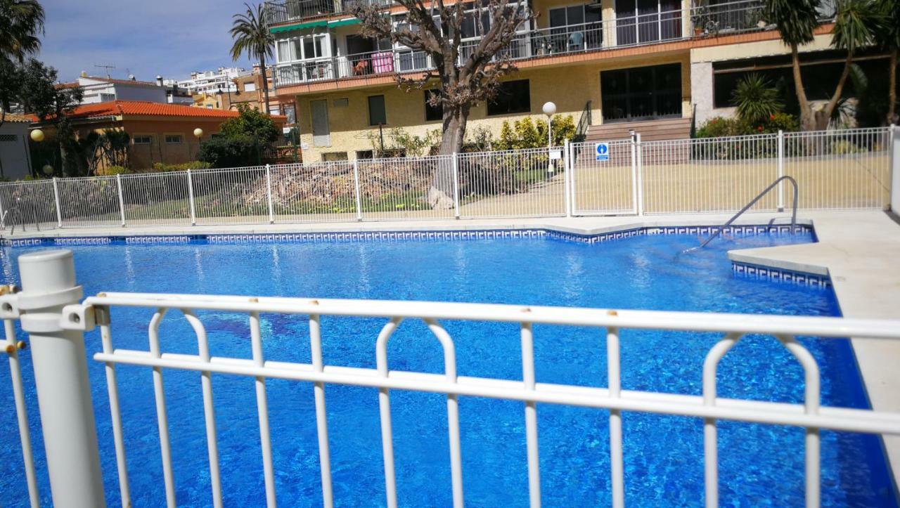 Benalmadena ,Apartamento-Estudio Primera Linea De Playa Exterior photo